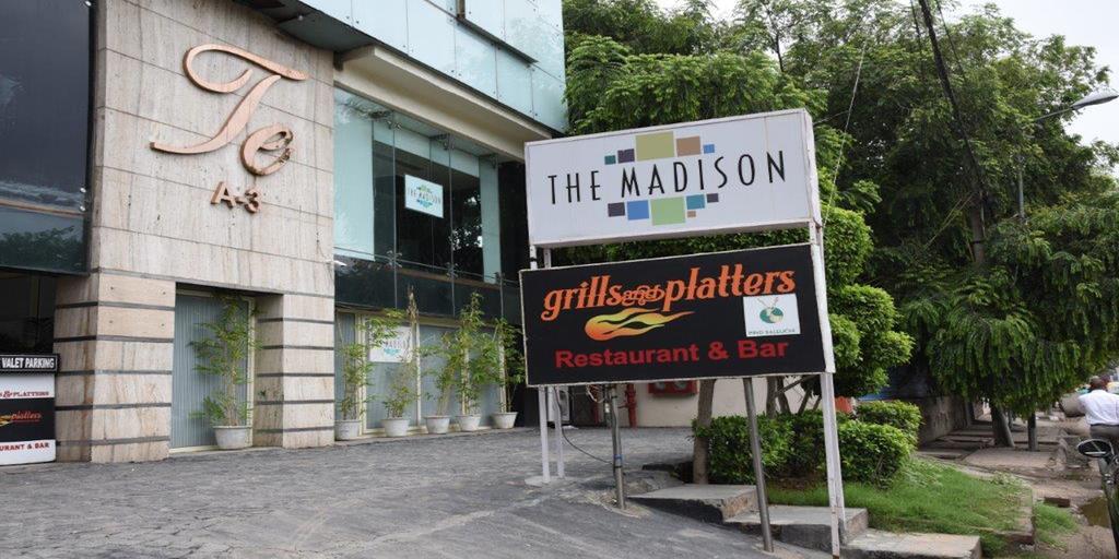 The Madison Hotel Ню Делхи Екстериор снимка